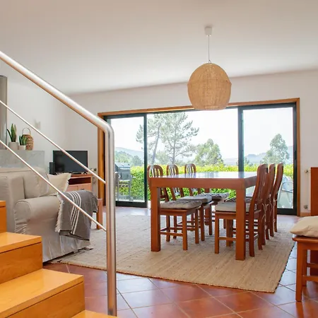 Just Like - Casa Dos Pinheiros * Caminha