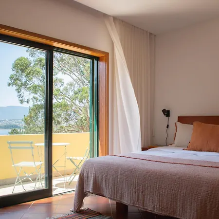 Just Like - Casa Dos Pinheiros *