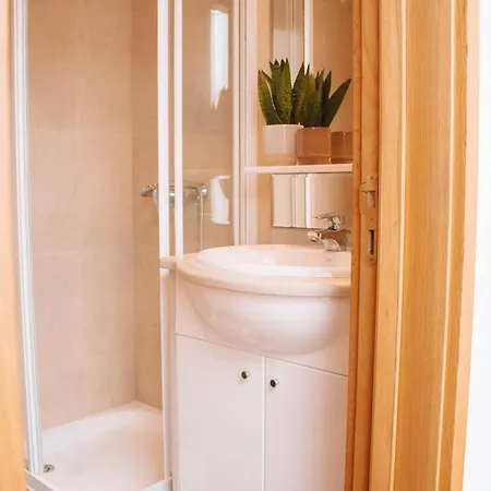 Just Like - Casa Dos Pinheiros Caminha