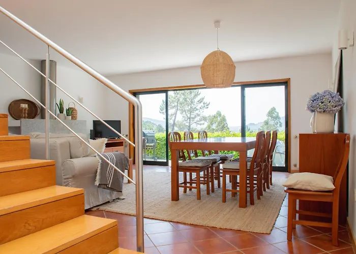 Just Like - Casa Dos Pinheiros * 카민하