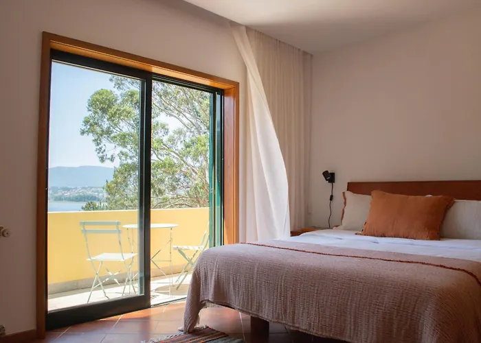 Just Like - Casa Dos Pinheiros *