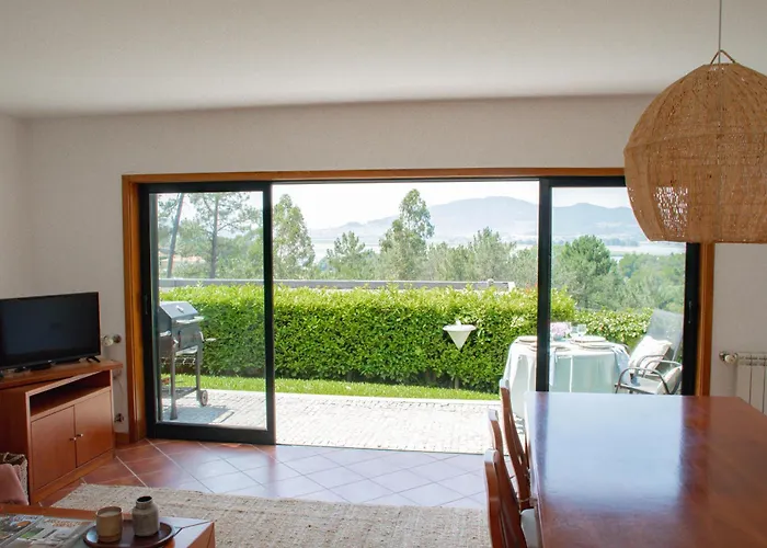 Вилла Just Like - Casa Dos Pinheiros